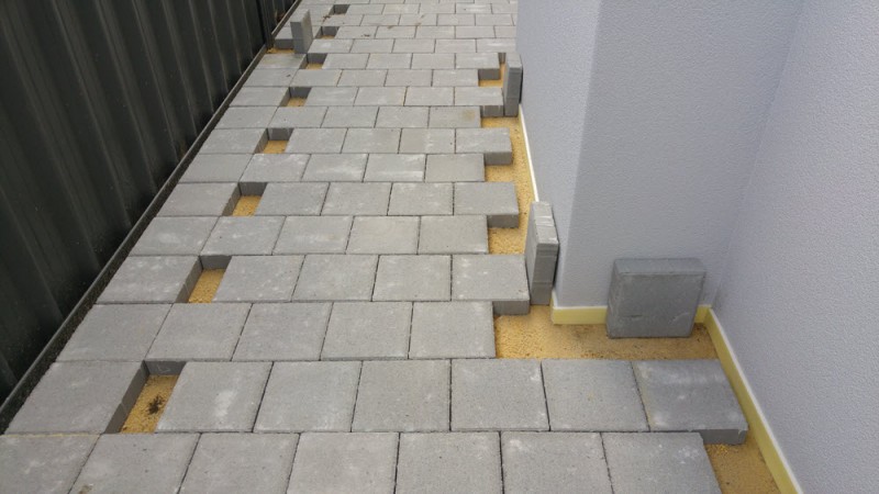 Thermal breaks and paving - Eco Home Style